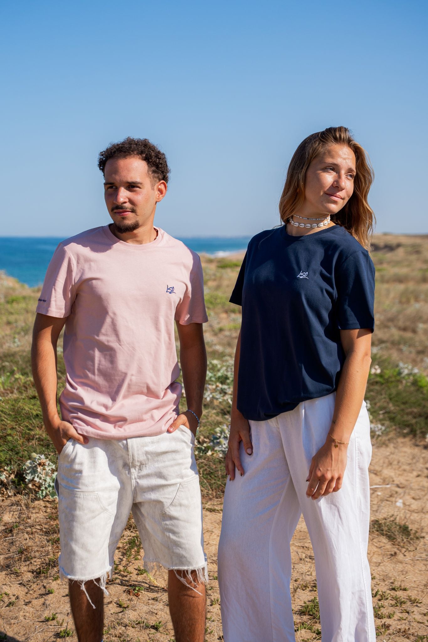 T-Shirt col rond mixte surfeur bleu marine